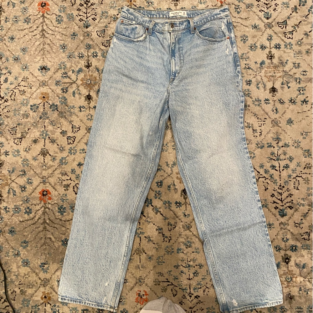 Abercrombie 90s straight ultra high rise